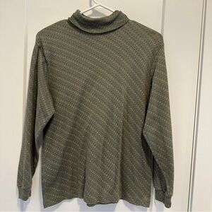 Northern Reflections Vintage Hearts Green Turtleneck Shirt Size Small Women’s